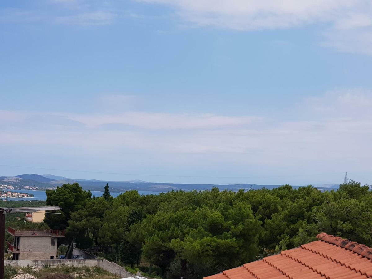 Holiday House "Villa Flora" Šibenik Eksteriør bilde